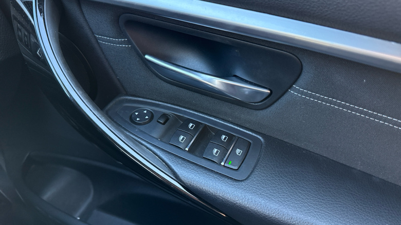 BMW 3 Series 320d Sport 4dr Step Auto Diesel Saloon